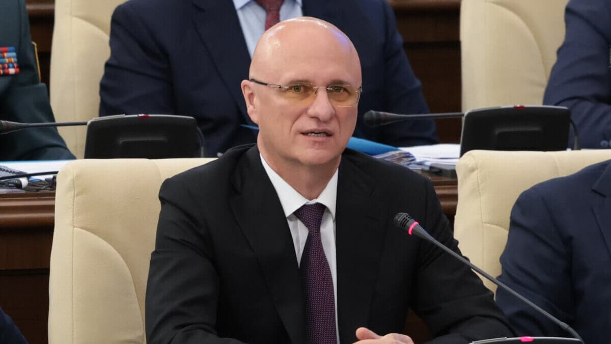 Халық сынынан көз ашпаған Роман Скляр жаңа лауазымға тағайындалды