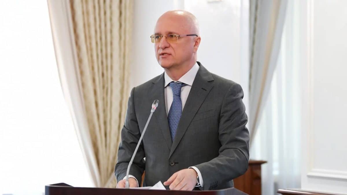 Ұзақ ұйықтайтындар ұнатпайды – Вице-премьер Роман Скляр бірыңғай уақыт белдеуіне қатысты