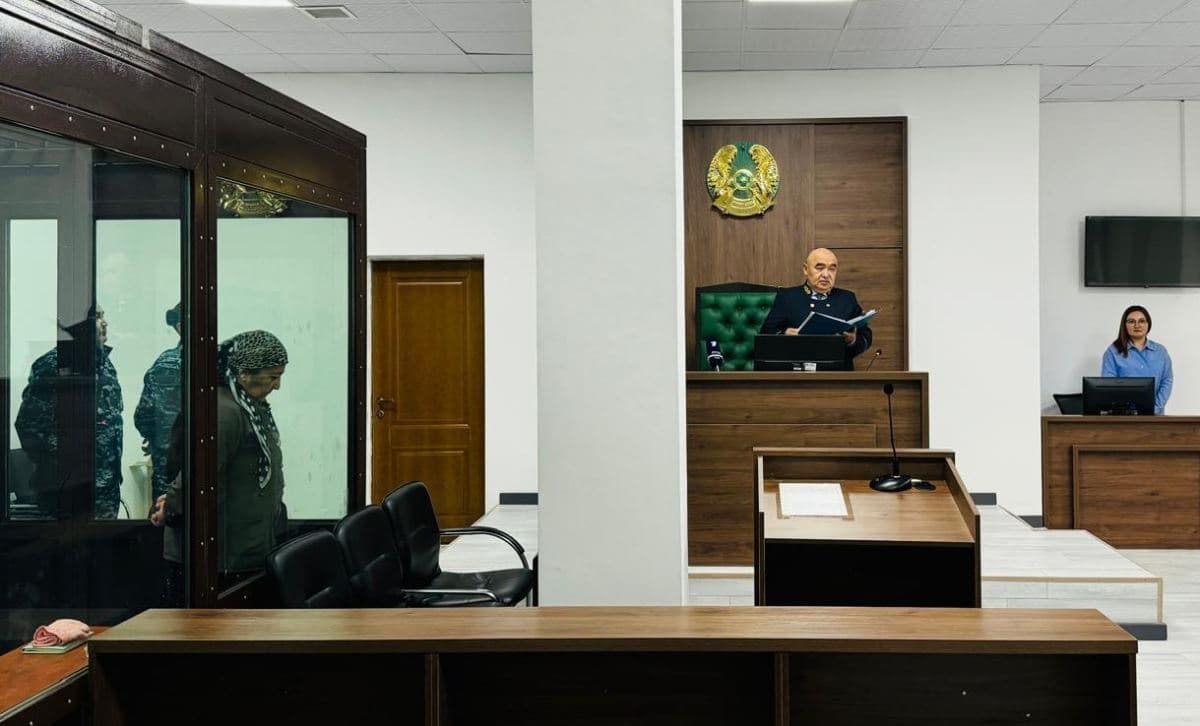 Түркістанда 30 жыл бірге тұрған күйеуін белбеумен буындырып өлтірген әйелге қатысты сот үкімі шықты