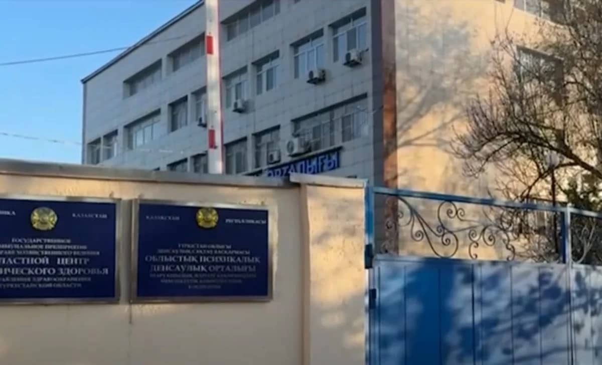 Жүкті болып қалған: Шымкенттегі психикалық орталықтың қызметкерлері науқас қыздарды зорлады деп күдіктелуде