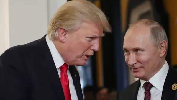 «Ресей экономикасы құлдырап барады»: Трамп Путинге ескерту жасады
