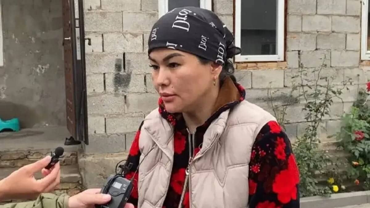 Елден қуылады: түрмеден шыққан Шерзаттың әпкесі кешірім сұрады