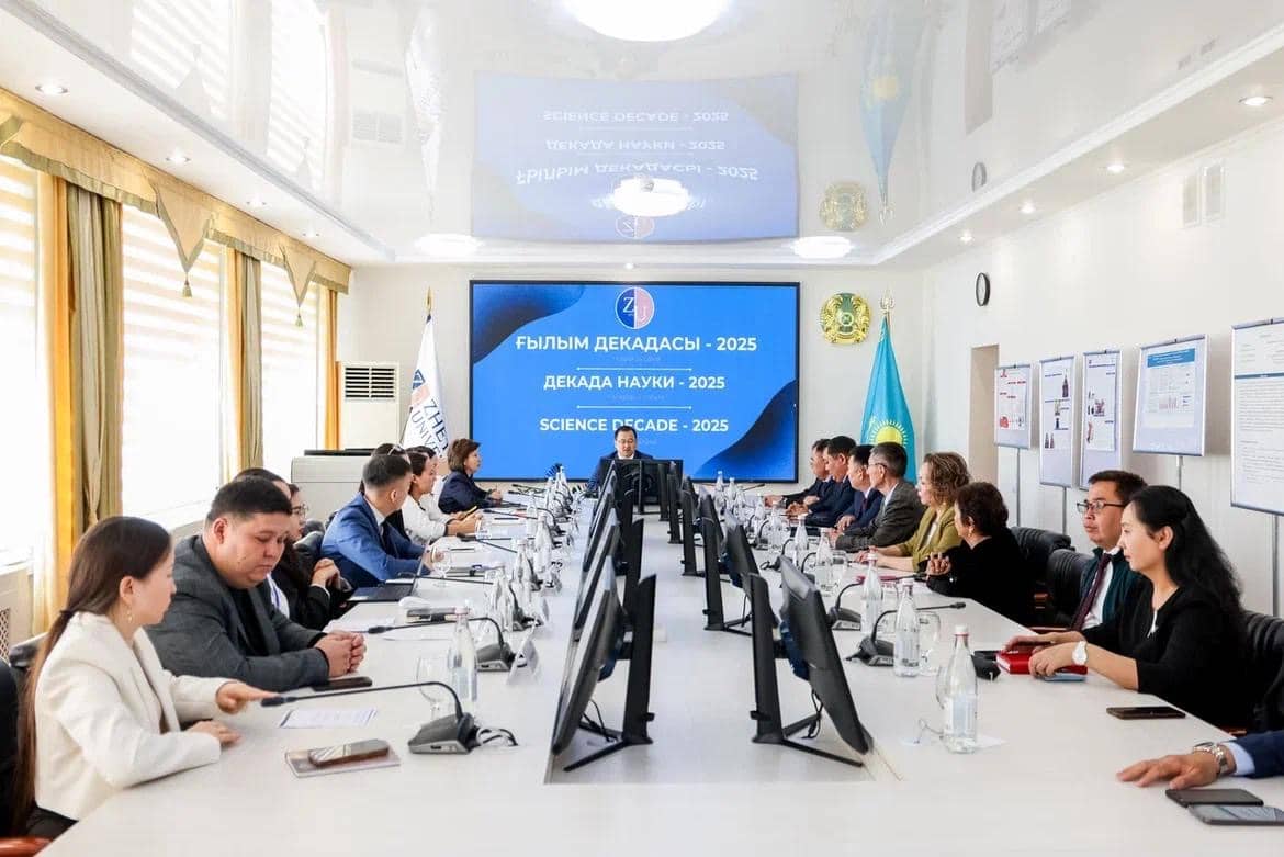 Жас ғалымдар 11 ірі ғылыми жобаны іске асырып жатыр - Жетісу университетінің ректоры