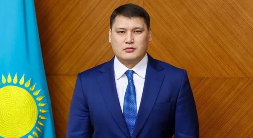 Әйелге қырындау шындыққа жанаспайды: Шымкент әкімдігі Руслан Берденовке жасалған шабуыл жайлы ресми түсініктеме берді