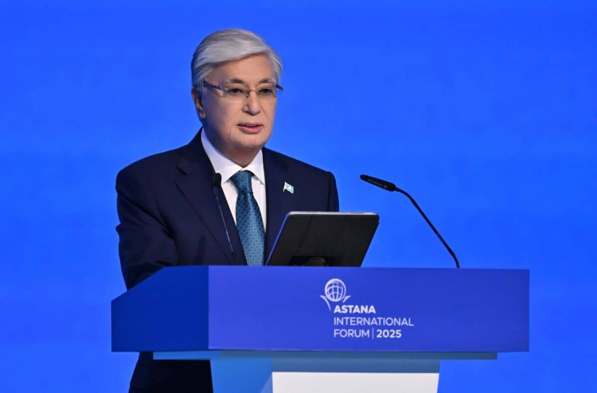 Президент Тоқаев президенттік мерзім неге 7 жылдан аспауы керектігін түсіндірді