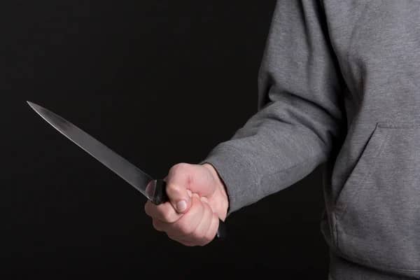 12 рет пышақтап, от қойған: Талдықорғанда өртенген қонақ үйден ресепшн қыздың мүрдесі табылды
