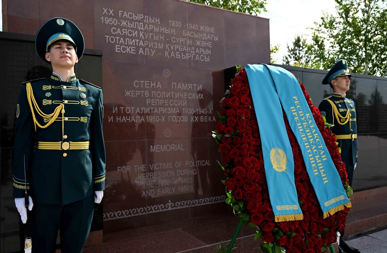 Қуғын-сүргінге ұшыраған зиялыларға ашылған 700 мың қылмыстық іс жария болды