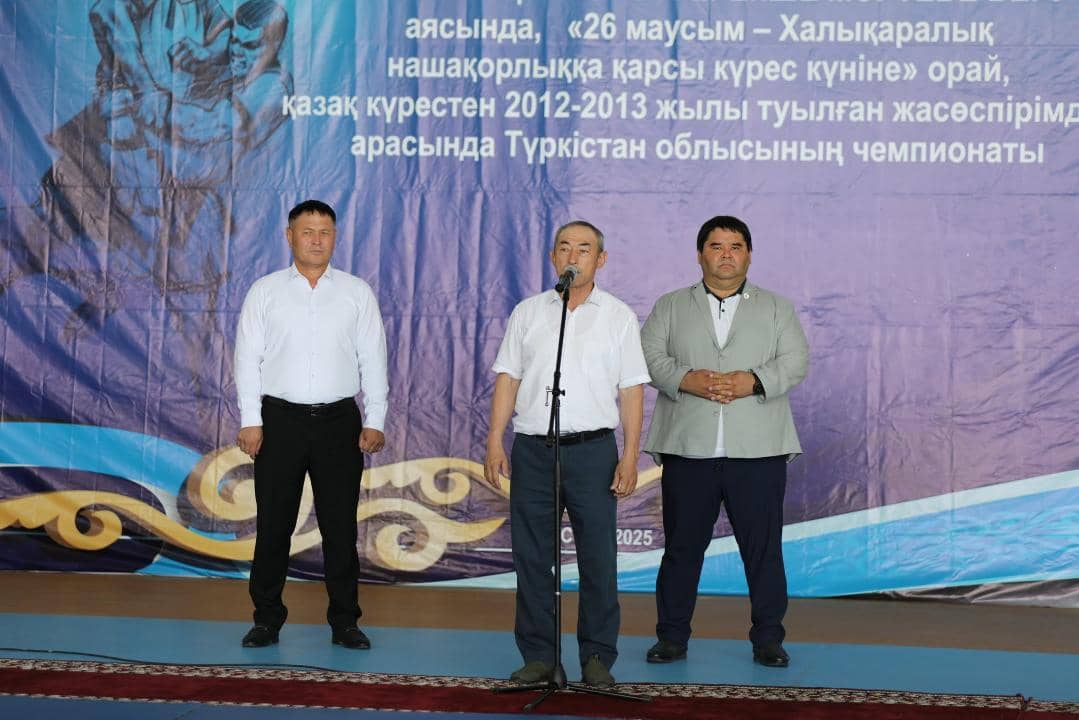 Қазақ күресінен жасөспірімдер арасында чемпионат басталды