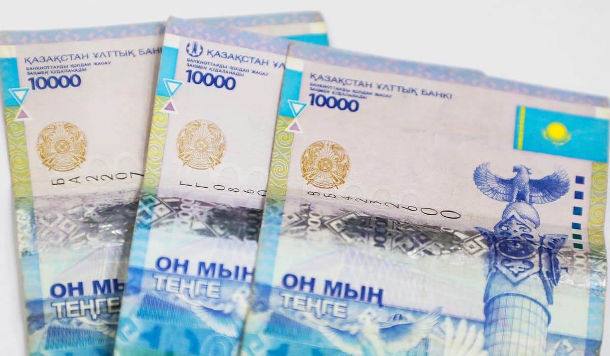 Ұлытау облысында жүйелі пара алған шенеунік сотталды