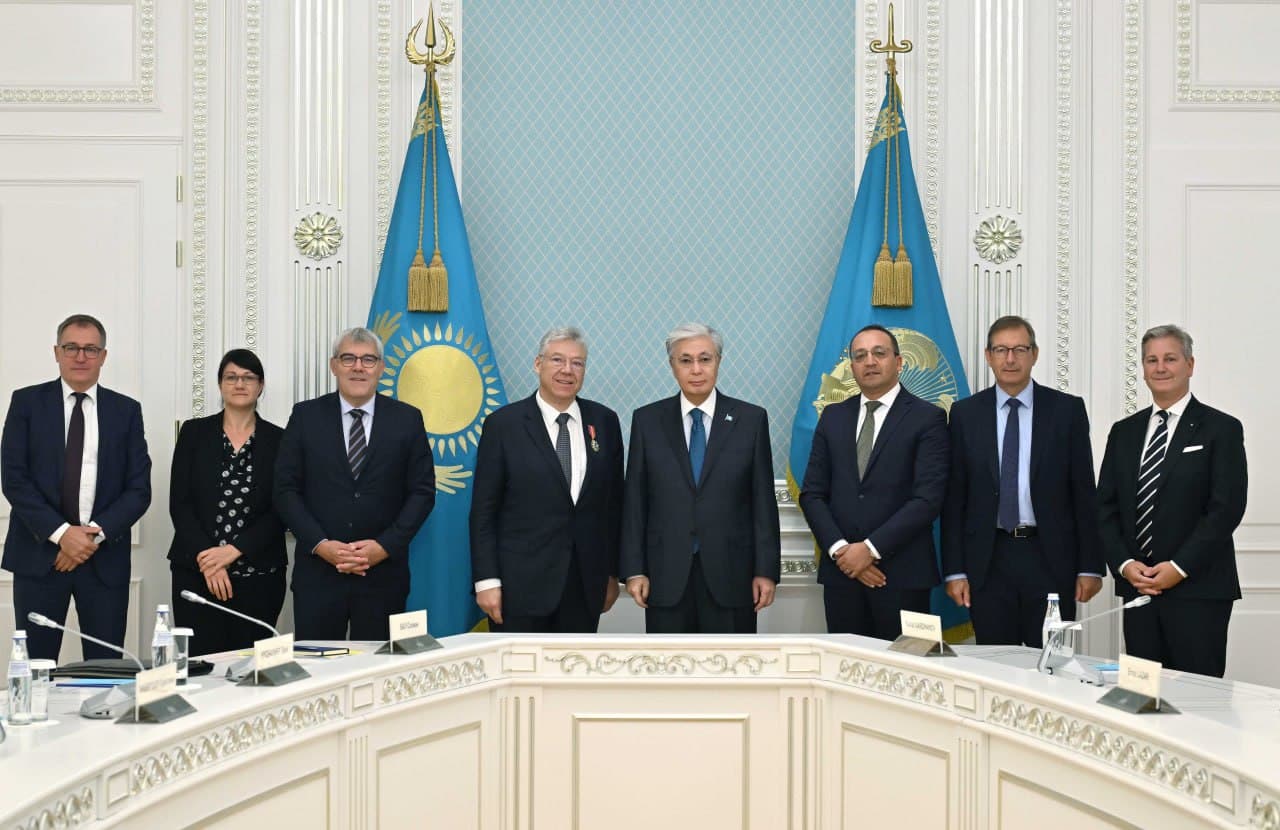 Мемлекет басшысы «Швейцария – Қазақстан» парламенттік достық тобының мүшелерімен кездесті
