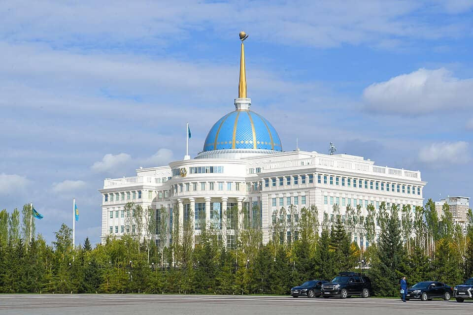Тоқаев «Жасанды интеллект туралы» заңға қол қойды