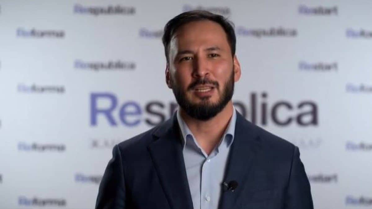 «Төрағалары кілең миллионер»: Айдарбек Қожаназаров Respublica партиясына ақша жетпей жатқанын айтты
