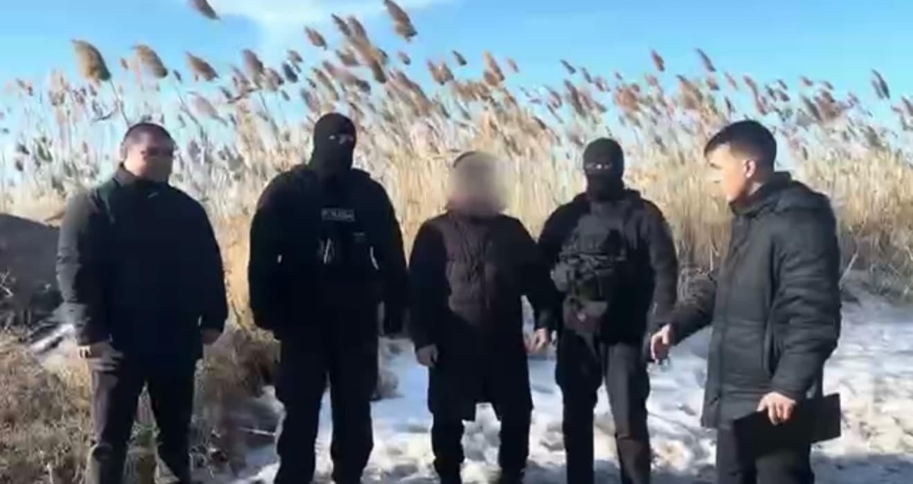 «Екі үйір жылқыны атып, етін ұрлаған»: Алматы облысында полицейлер төрт қарақшыны ұстады