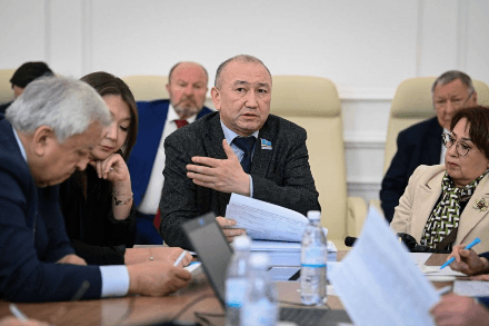 Жеке деректерді қорғауды Конституцияда бекіту ұсынылды