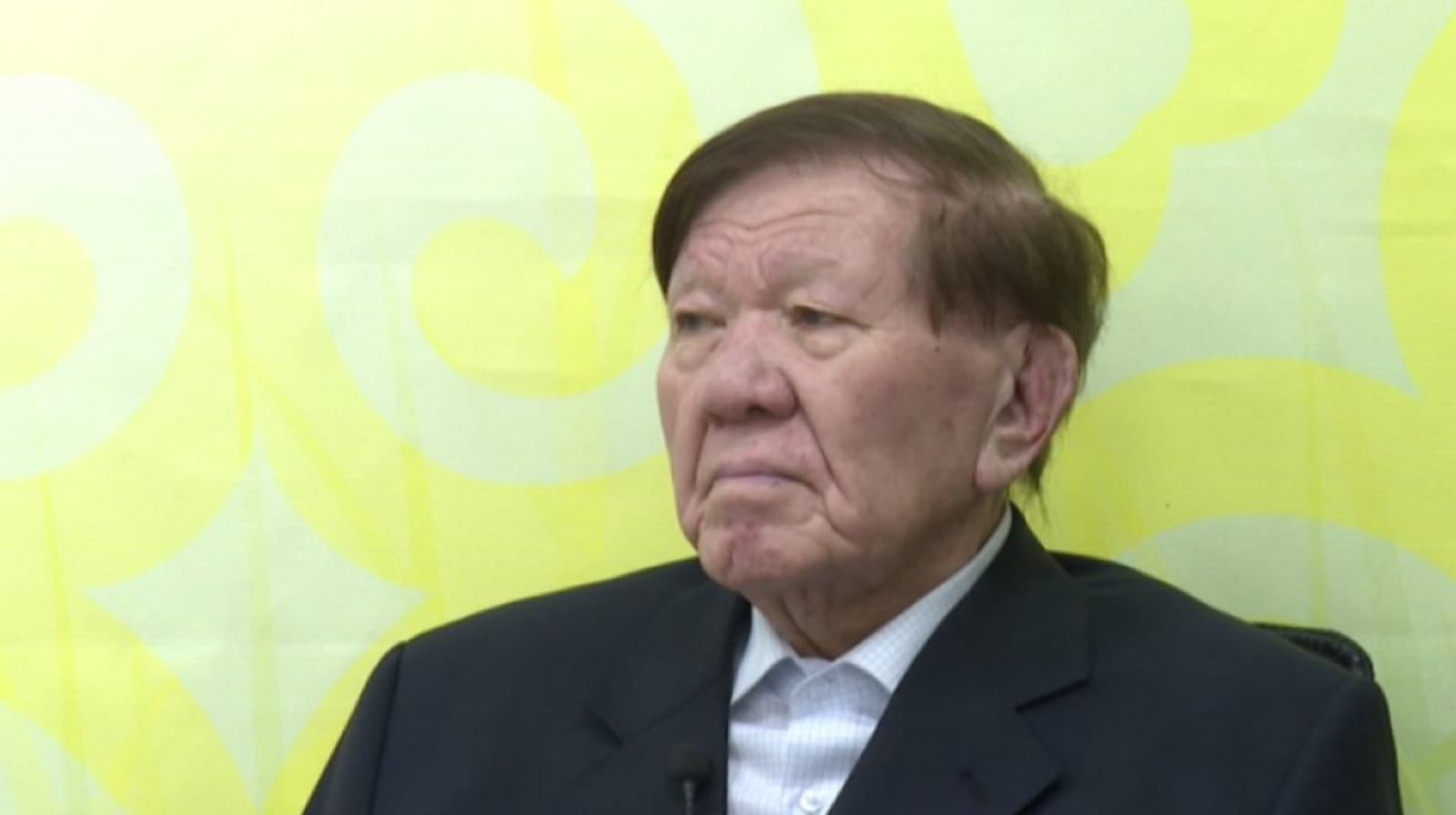 Мұхтар Шаханов Тоқаевтың жаңа Конституциясын толығымен қолдайтынын айтты