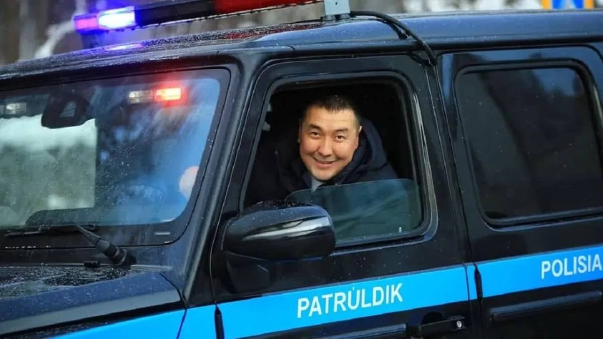 Алматыда ұсталған блогер Әділетхан Молдахан бұрын тонау ісі бойынша сотталған – полиция