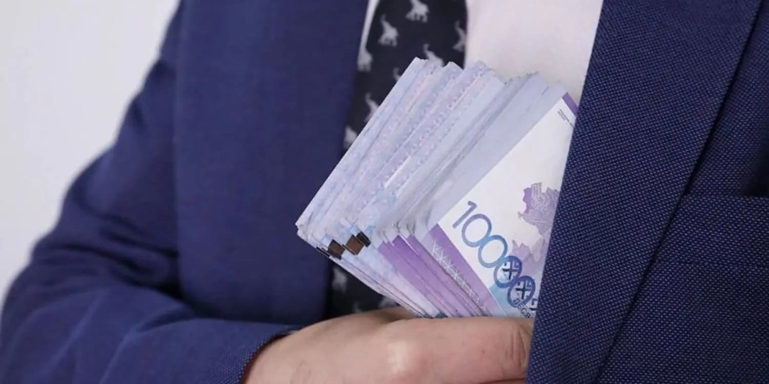 Петропавл әкімдігіндегі былық: лауазымды тұлға бір өтпежол салу үшін 2 млрд теңгені жымқырған